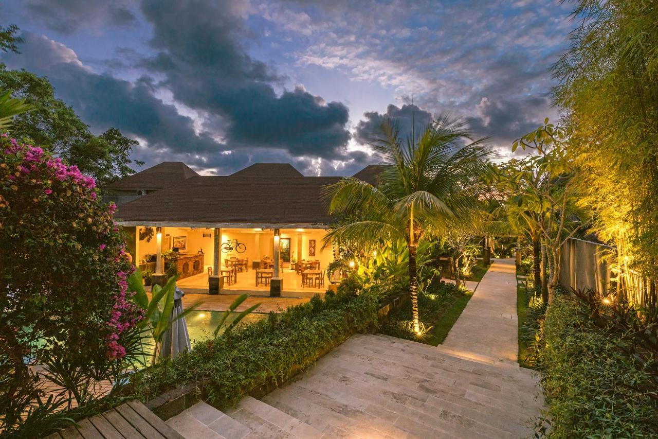 La Berceuse Resort And Villa Nusa Dua By Taritiya Collection Exterior foto